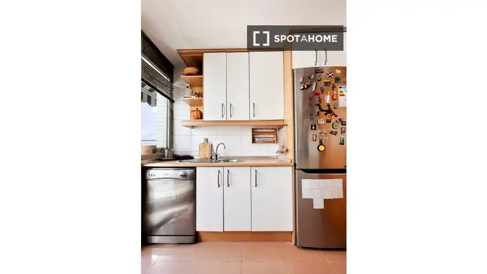 Cocina de Piso de alquiler en Madrid con Aire acondicionado, Calefacción y Amueblado