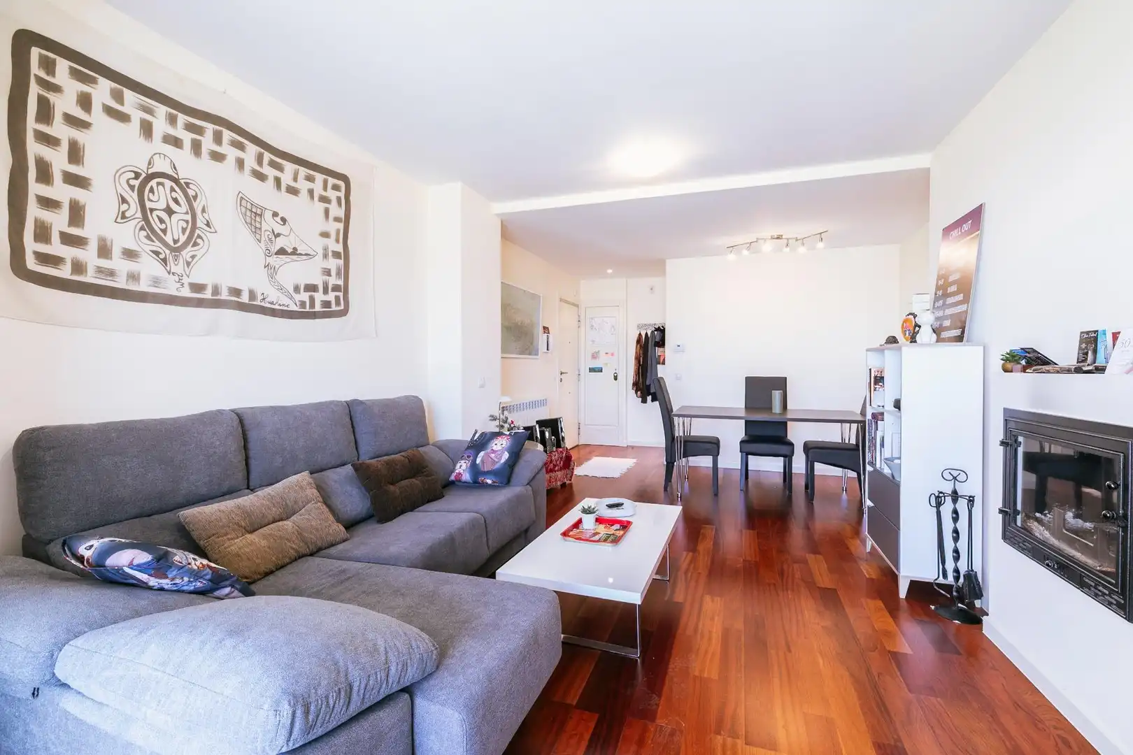Sala de estar de Piso en venta en Sabiñánigo con Calefacción, Jardín privado y Terraza