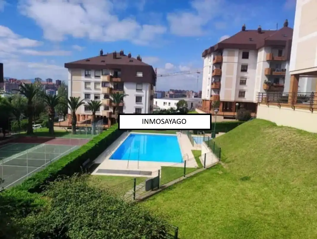 Swimming pool of Flat for rent in Santander  with Heating, Terrace and Furnished