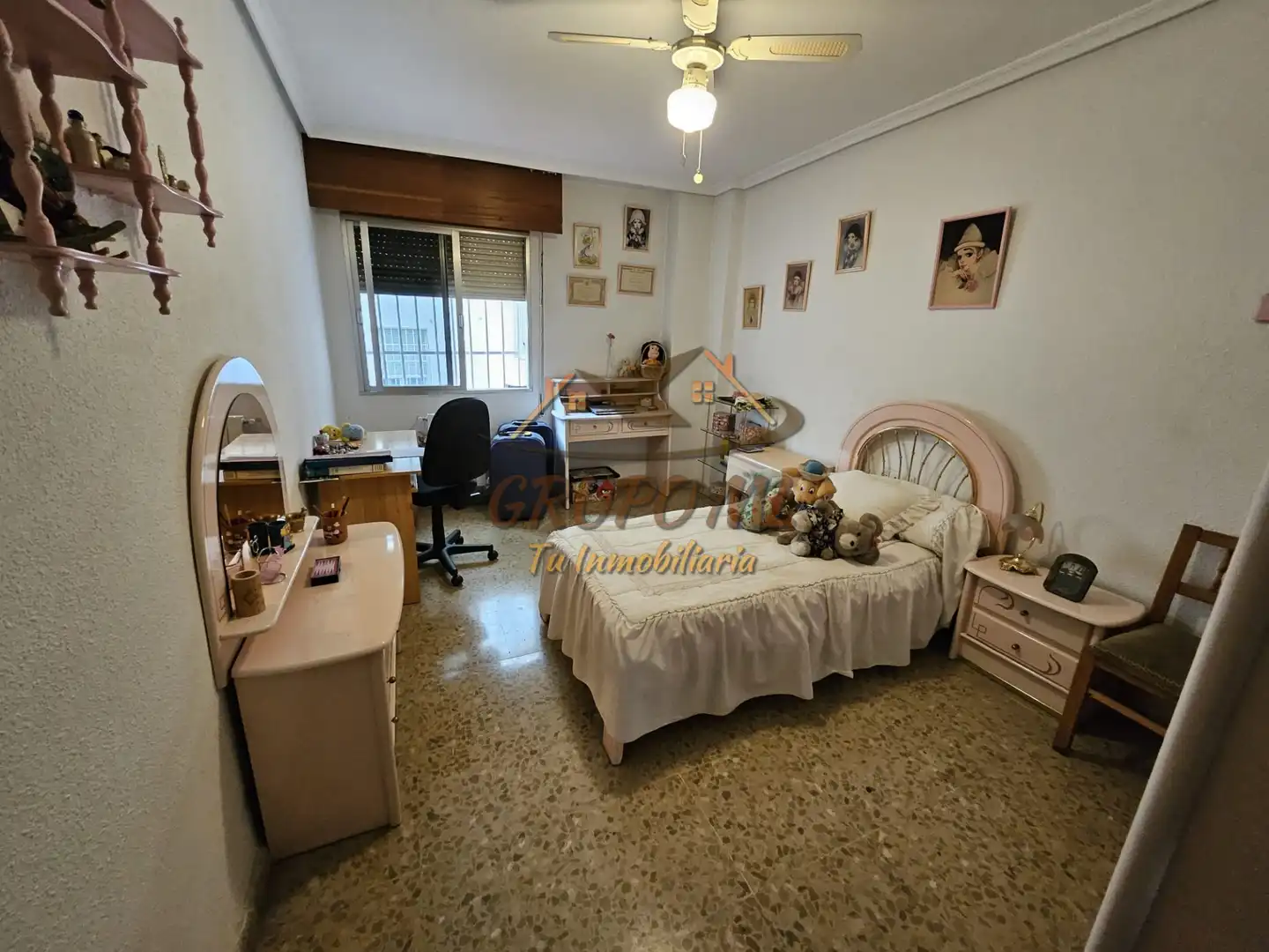 Dormitori de Pis en venda en Jaén amb Aire condicionat, Calefacció i Parquet
