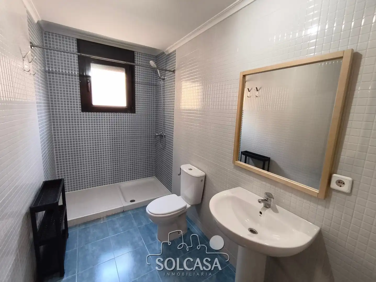 Baño de Casa o chalet en venta en Renedo de Esgueva con Calefacción, Jardín privado y Parquet
