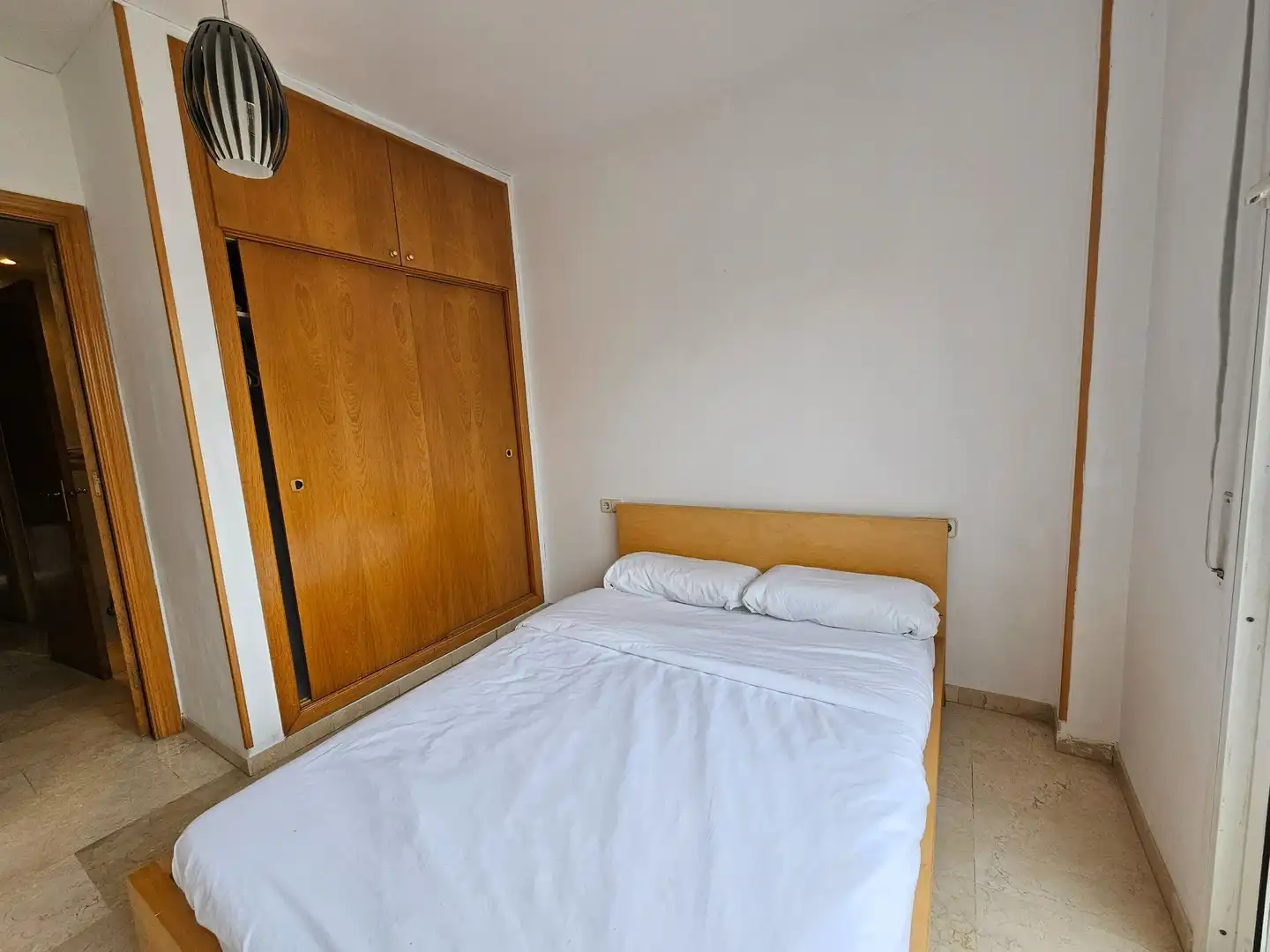 Bedroom of Flat for rent in Barcelona  with Air Conditioner and Furnished