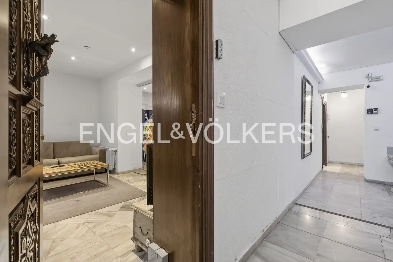 Houses for sale in Sevilla  with Air Conditioner, Heating and Parquet flooring