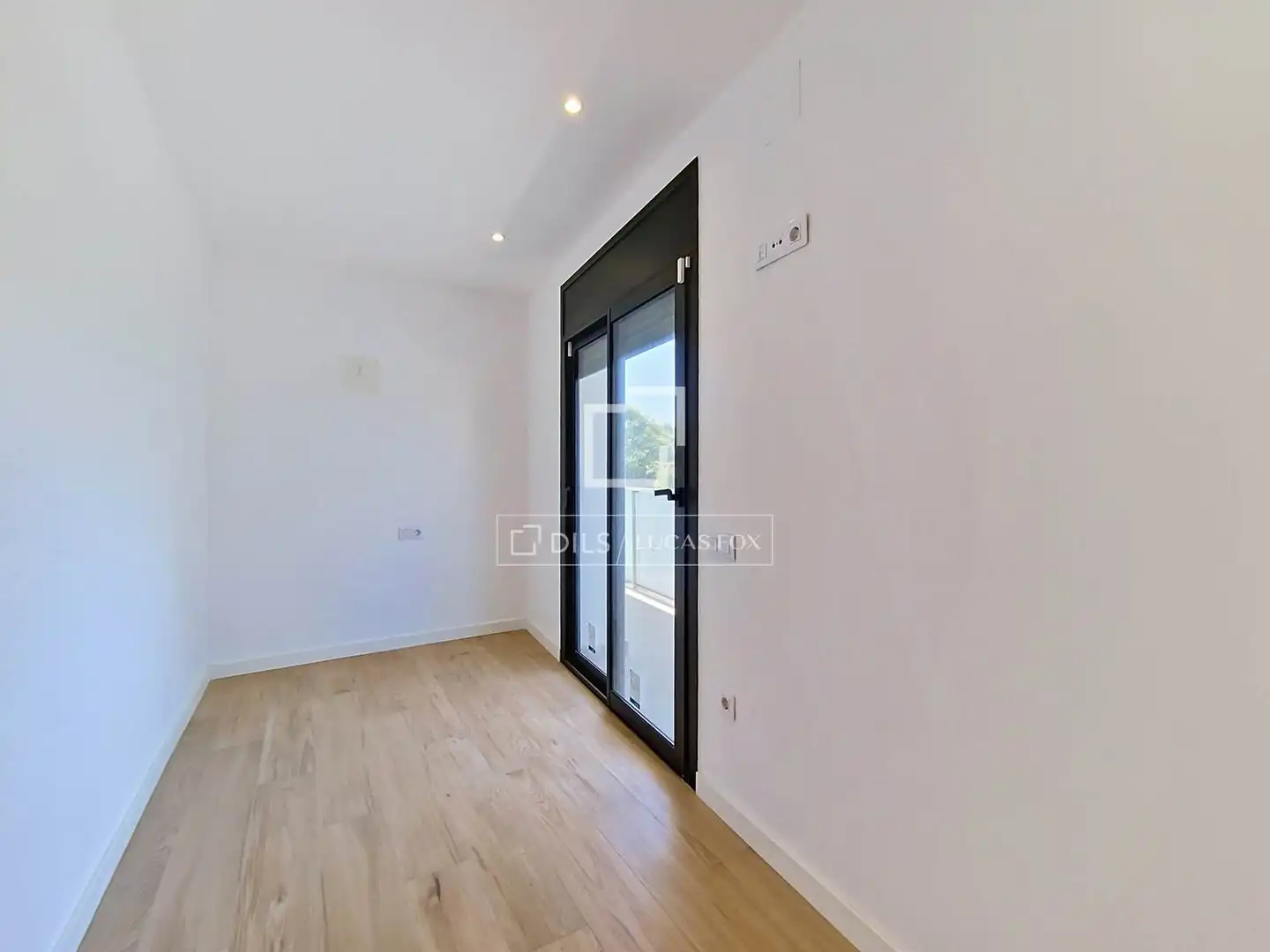 Dormitori de Casa o xalet en venda en Vilanova i la Geltrú amb Aire condicionat, Calefacció i Terrassa