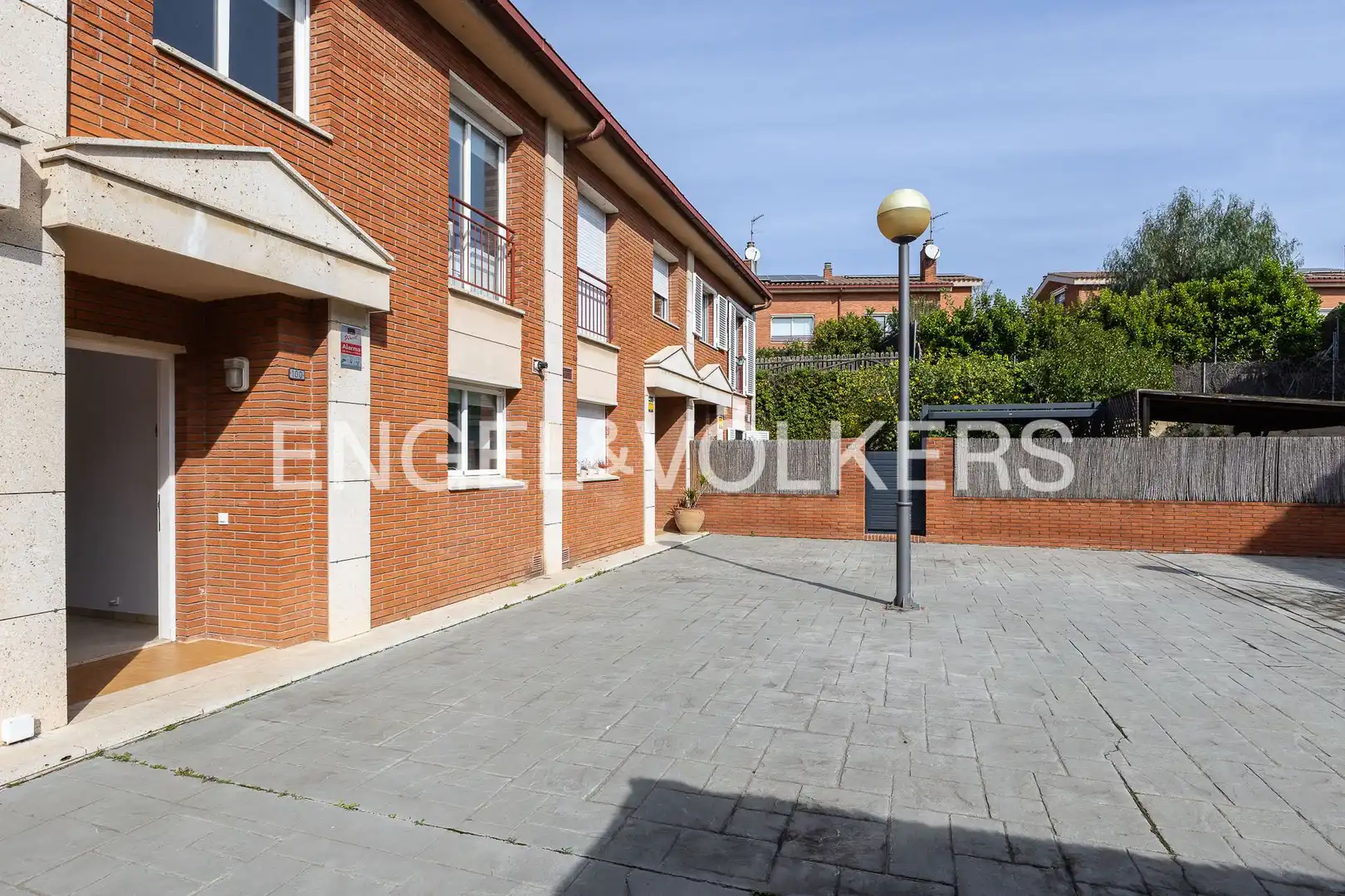 Exterior view of Houses for sale in Sant Cugat del Vallès  with Heating and Private garden