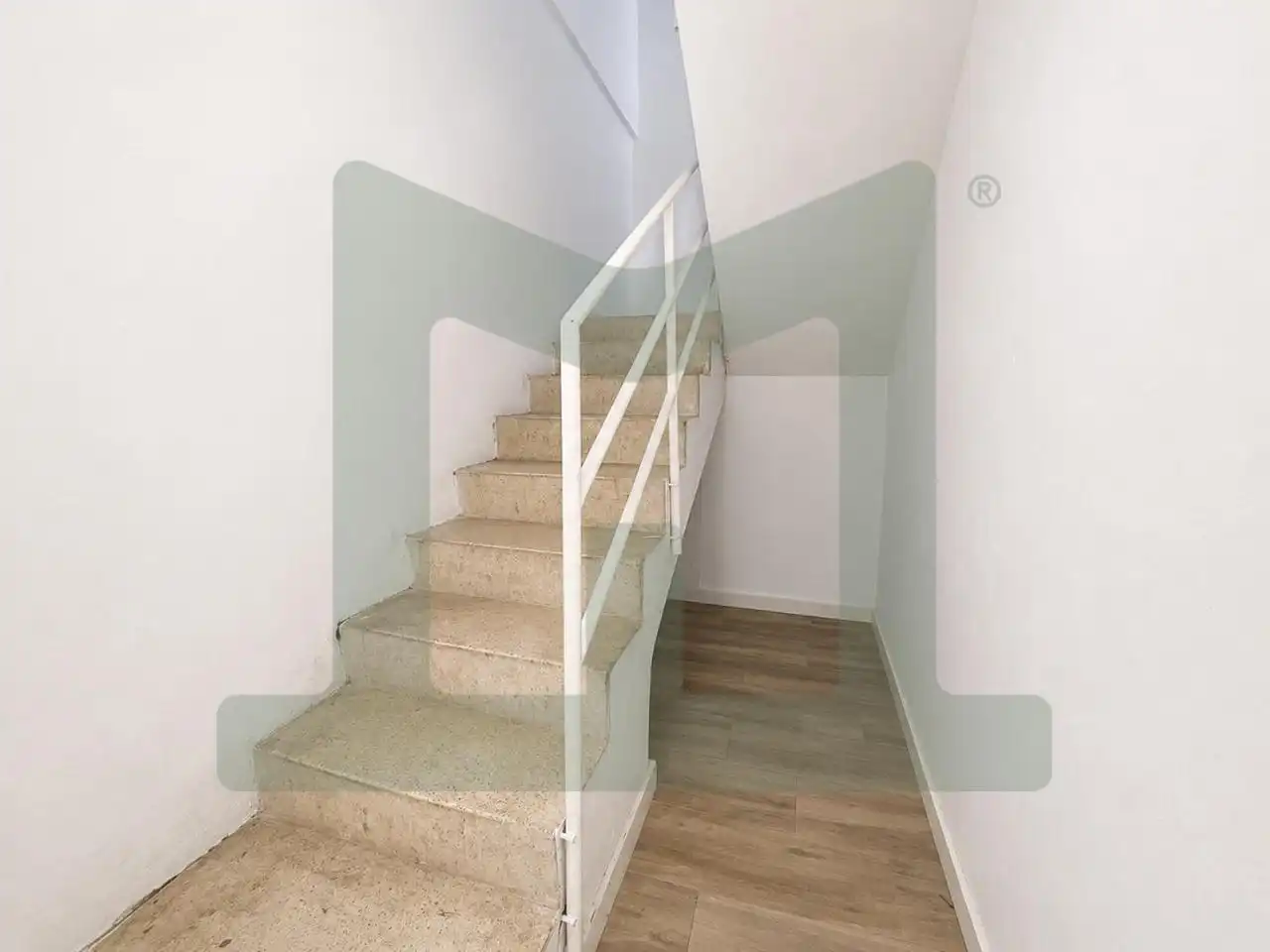 Geschaftsraum zur Miete in Calle de Camarena, Aluche