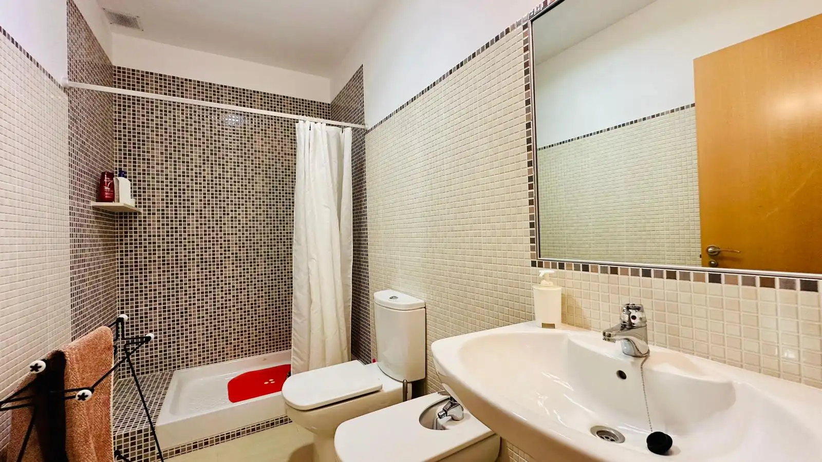 Bathroom of Houses for sale in Beceite  with Heating, Terrace and Balcony