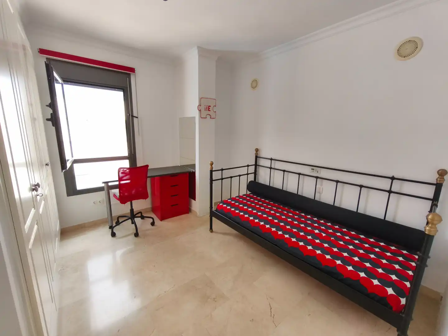 Schlafzimmer von Wohnung zum Verkauf in Las Palmas de Gran Canaria mit Abstellraum und Gemeinschaftspool