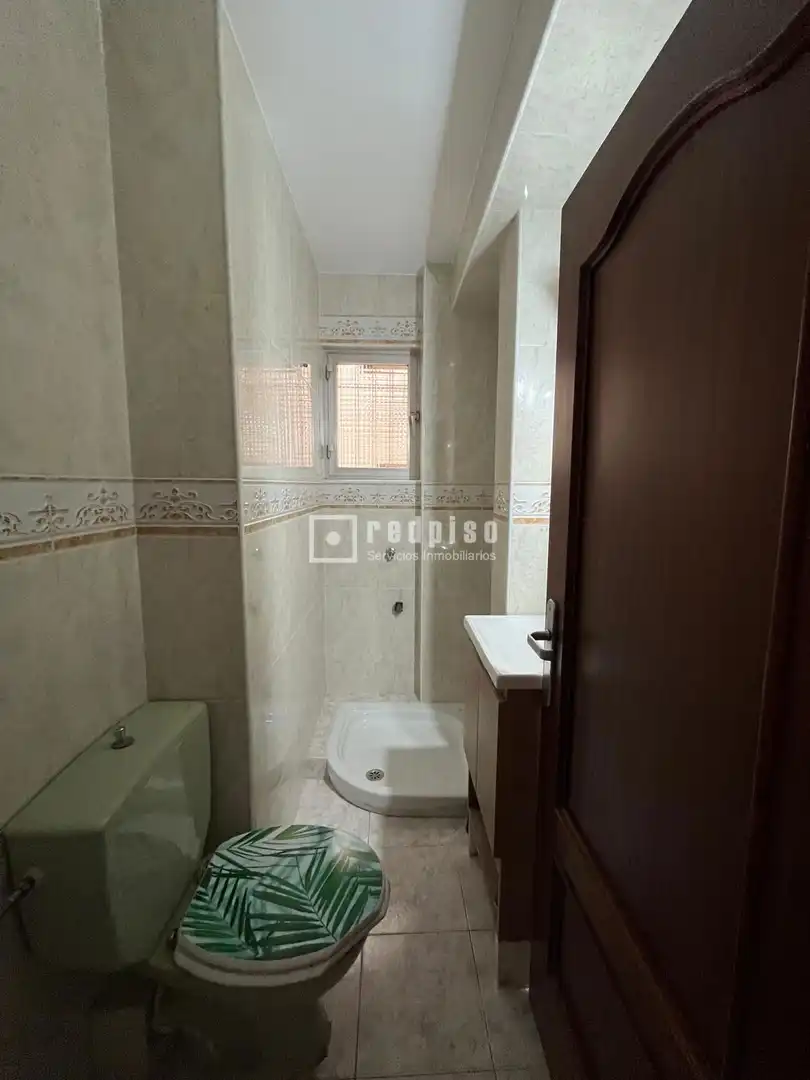 Badezimmer von Wohnung zur Miete in Madrid mit Heizung und Terrasse