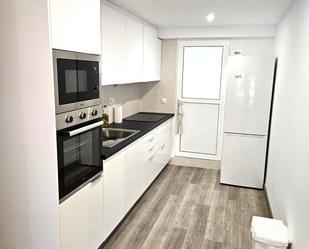 Kitchen of Flat for sale in  Valencia Capital  with Air Conditioner