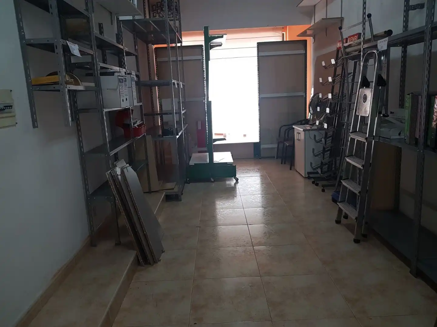 Gewerbefläche zum Verkauf in Garrido, imagen 6
