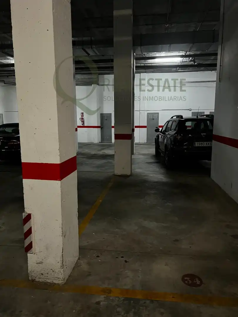 Parking de Garaje en venta en Alicante / Alacant