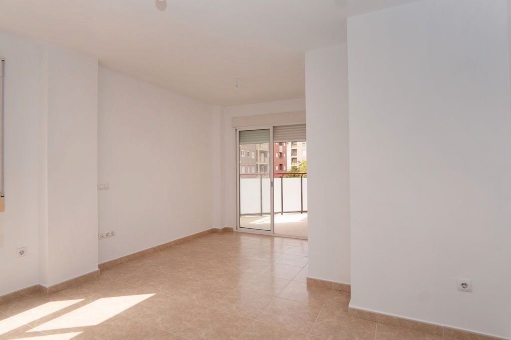 Piso en venta en Av General Ortin , Ronda Sur