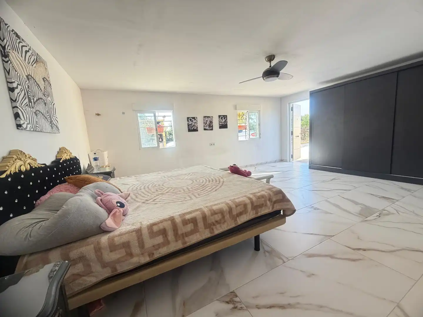 Dormitori de Casa o xalet en venda en Elche / Elx amb Aire condicionat, Jardí privat i Terrassa