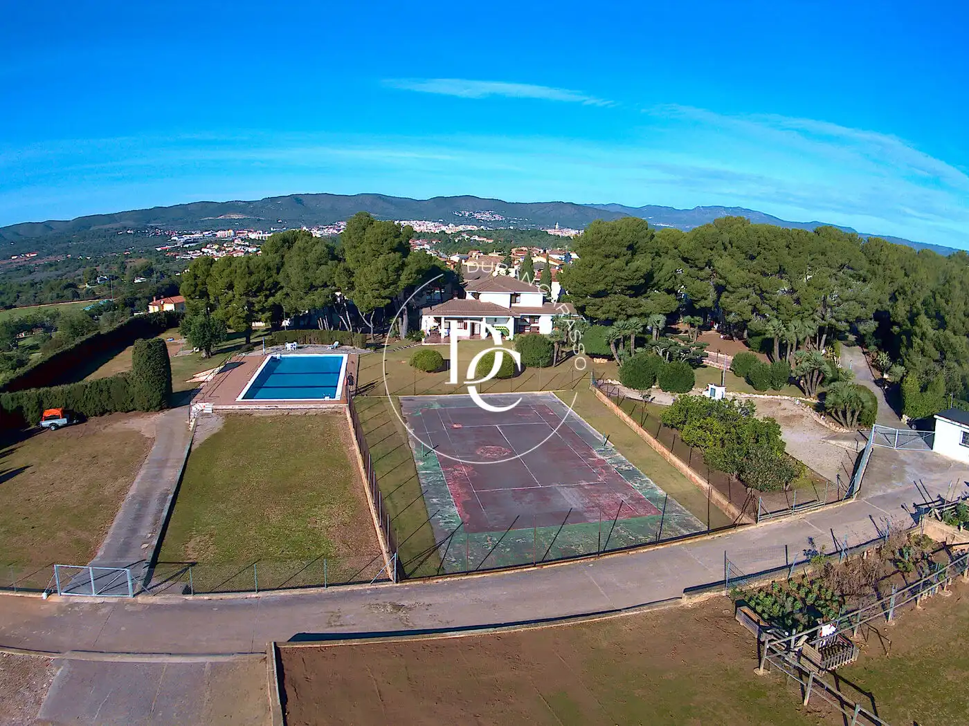 Vista exterior de Casa o xalet en venda en El Vendrell amb Aire condicionat, Calefacció i Jardí privat