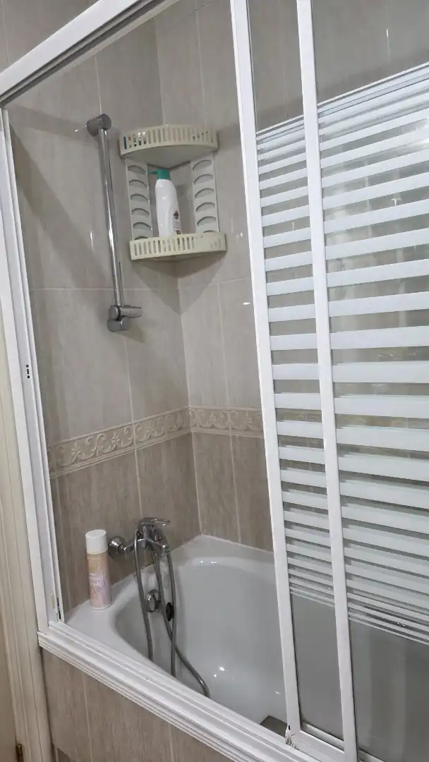 Badezimmer von Einfamilien-Reihenhaus zum Verkauf in San Javier mit Klimaanlage, Heizung und Privatgarten
