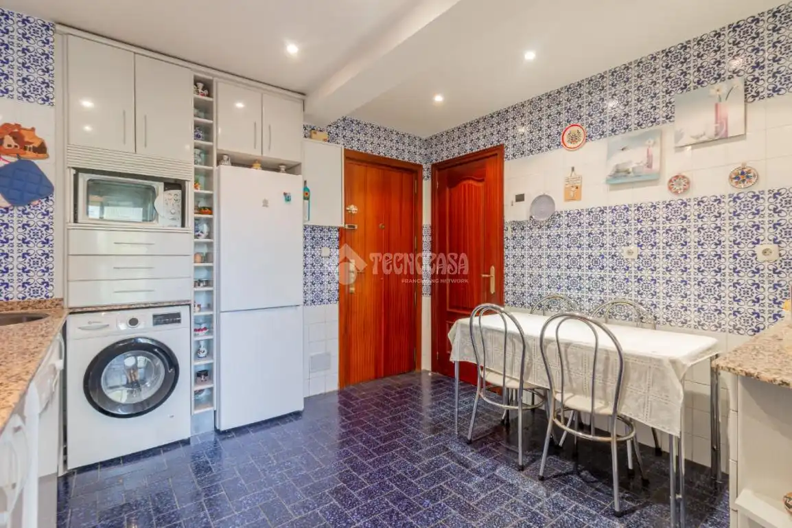 Cuina de Pis en venda en Madrid amb Calefacció i Parquet