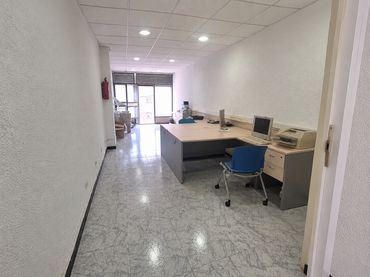 Local comercial en venda a Horta - Guinardó