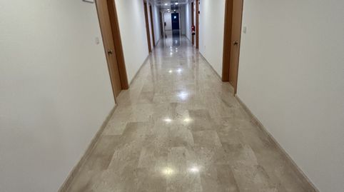 Foto 3 de Oficina de lloguer a Parc Central, Torrent