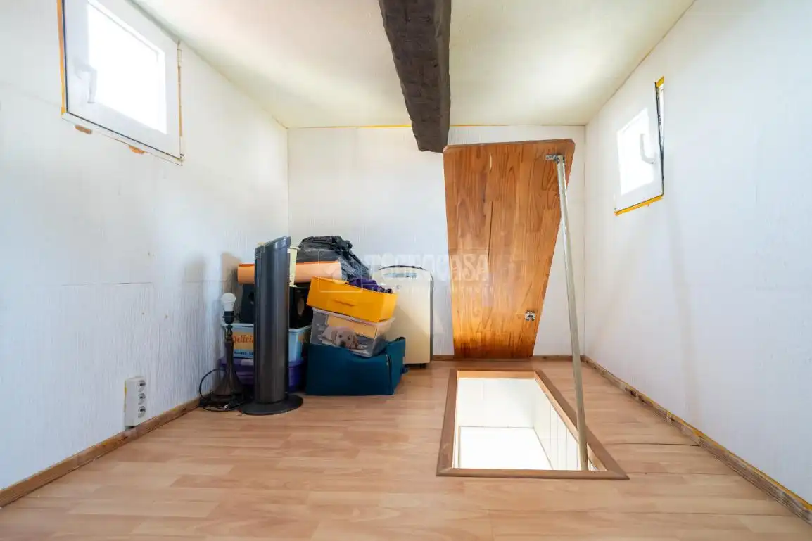 Casa adosada en venta en Padul con Terraza y Piscina comunitaria