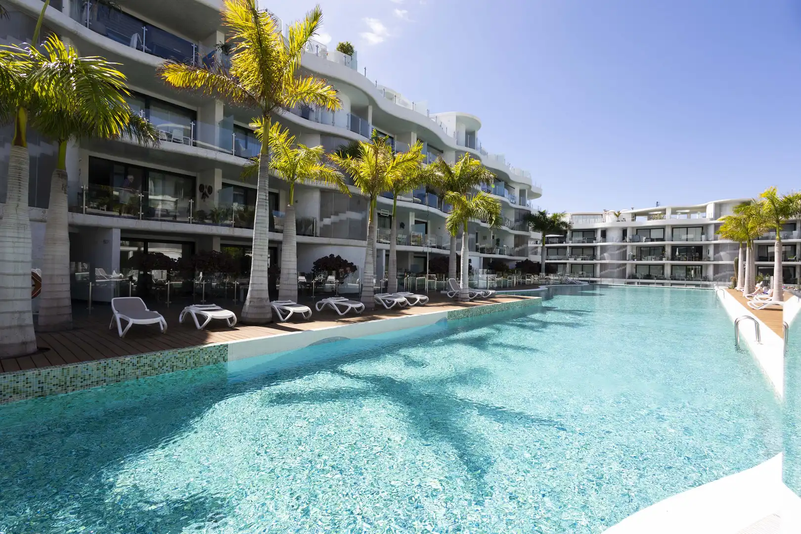 Piscina de Apartamento en venta en Arona con Aire acondicionado, Jardín privado y Terraza