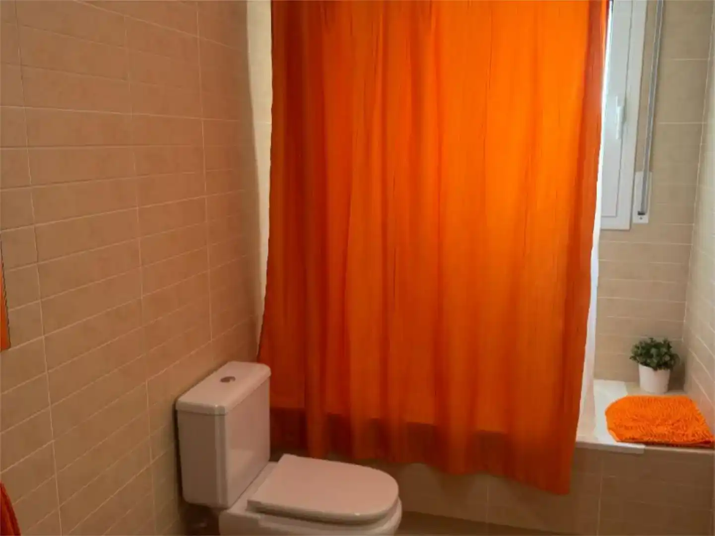 Baño de Piso en venta en Mont-roig del Camp con Aire acondicionado y Piscina