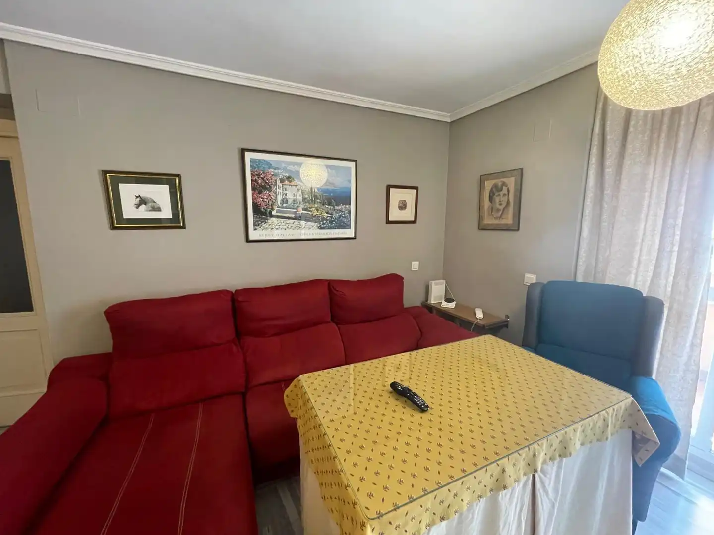 Sala d'estar de Pis de lloguer en Sevilla amb Aire condicionat, Calefacció i Terrassa