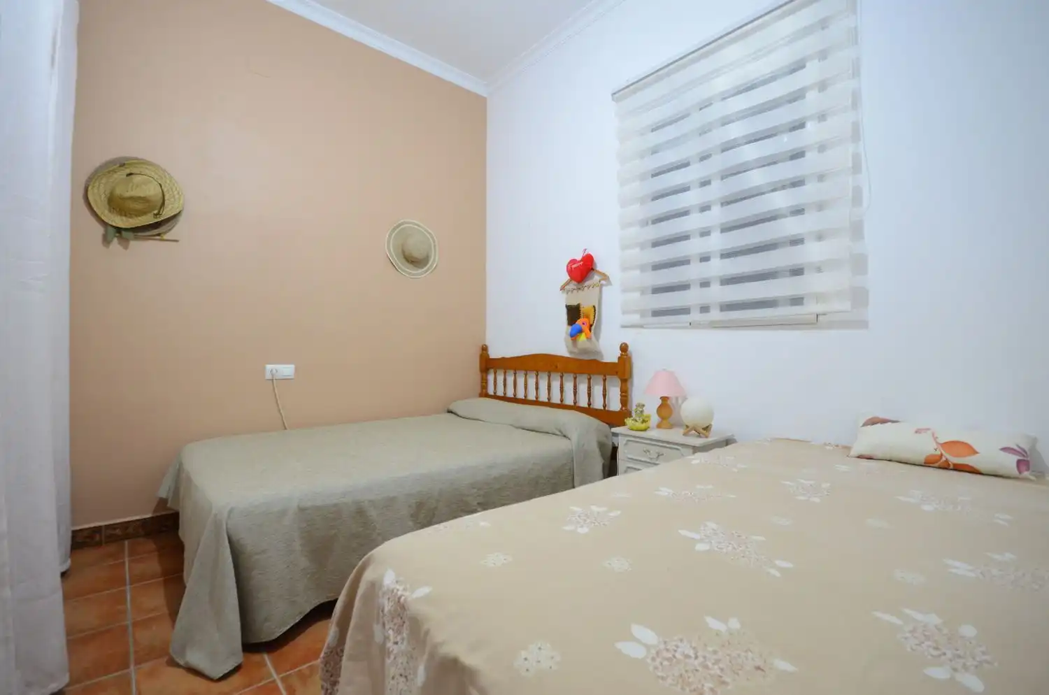 Dormitori de Finca rústica en venda en La Palma del Condado amb Aire condicionat, Terrassa i Traster