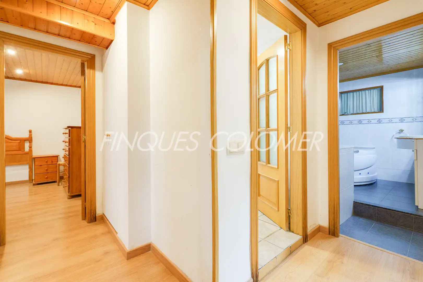 Houses for sale in Rubí  with Air Conditioner, Private garden and Parquet flooring