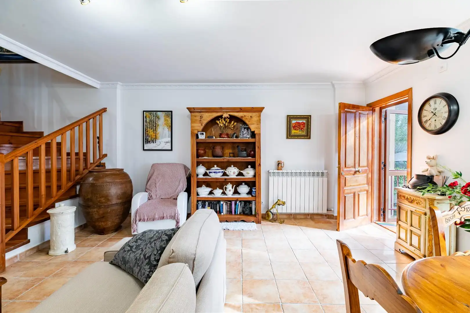 Sala d'estar de Casa adosada en venda en Casco Urbano