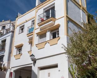 Exterior view of House or chalet for sale in Benahavís  with Air Conditioner, Terrace and Balcony