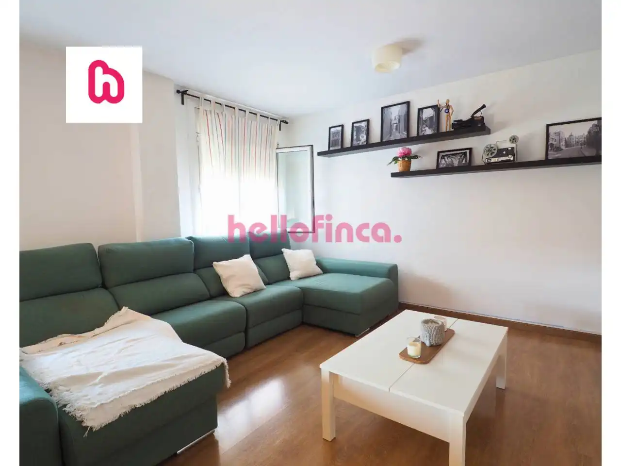 Living room of Flat for sale in Artés  with Heating, Parquet flooring and Storage room