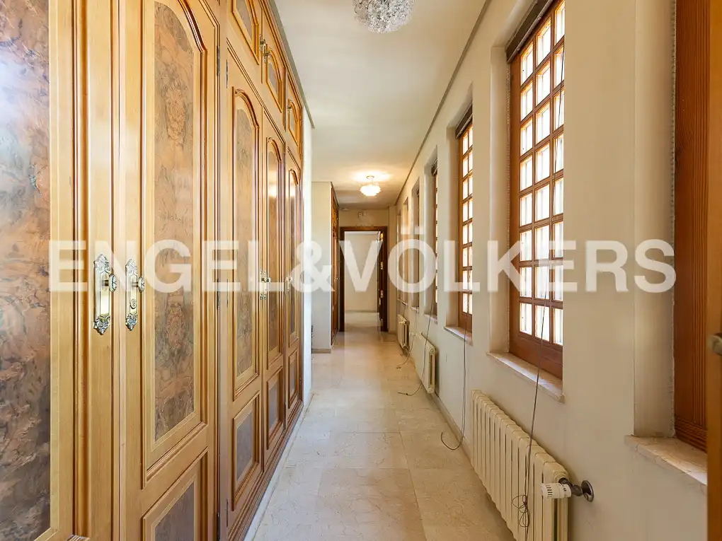 Houses for sale in Ontinyent  with Air Conditioner, Heating and Private garden