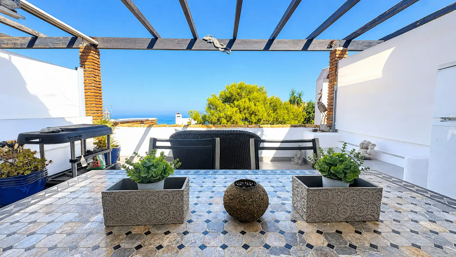Terraza de Apartamento en venta en Estepona con Terraza, Piscina y Piscina comunitaria