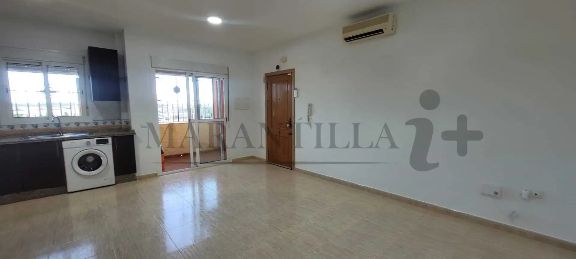 Bedroom of Flat for sale in Lepe  with Air Conditioner, Terrace and Washing machine