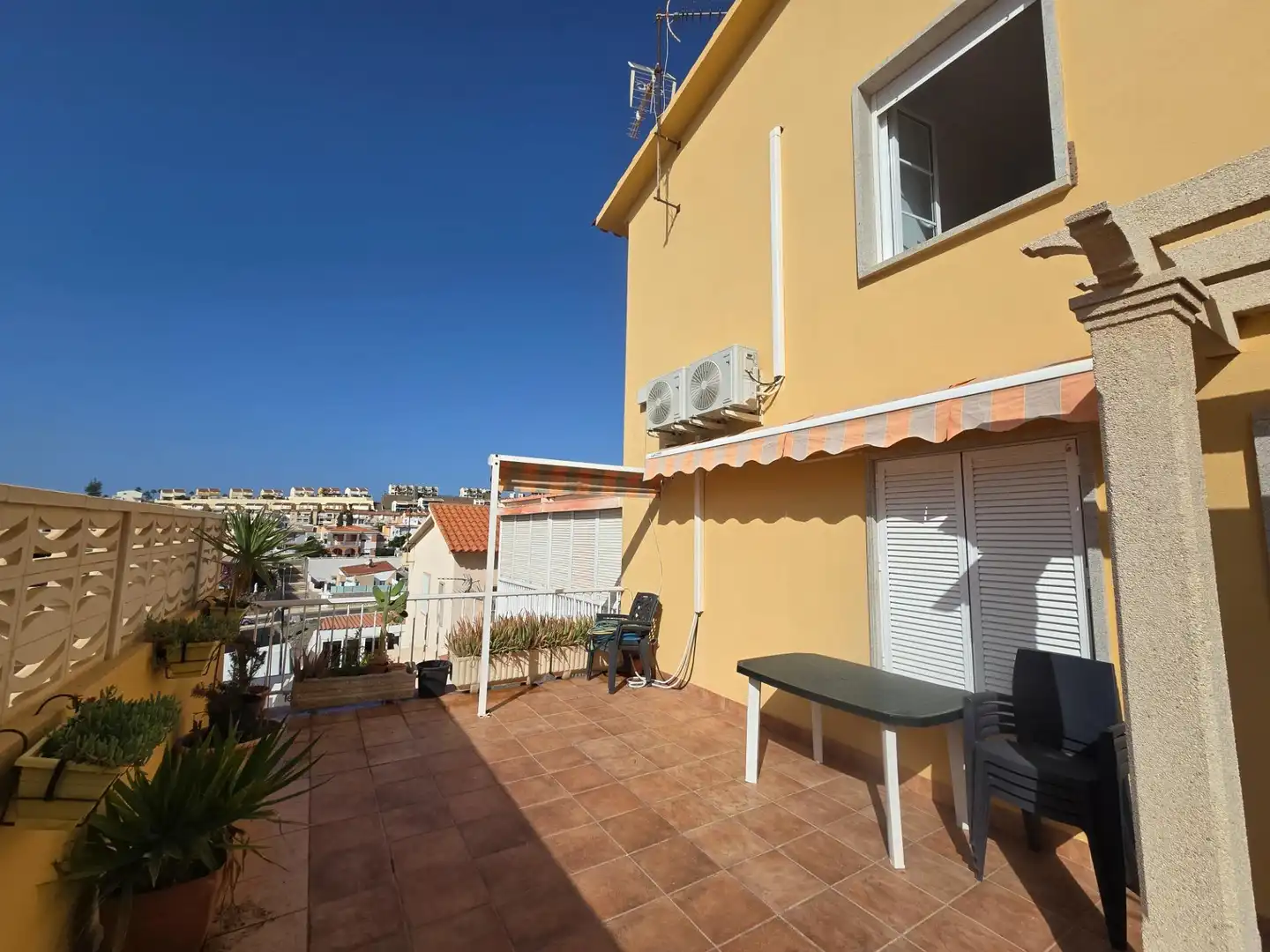 Detached house with terrace for sale in Arguineguín, imagen 3