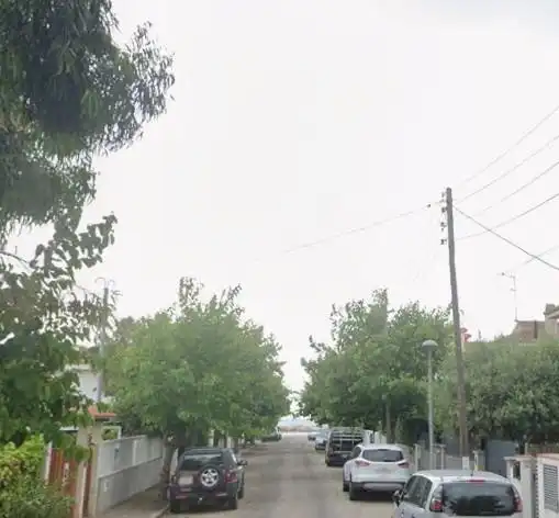 Pis amb jardí en venda a FITORA