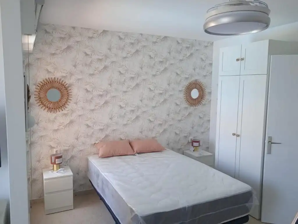Habitación de Estudio en venta en Torrox con Terraza, Piscina y Piscina comunitaria