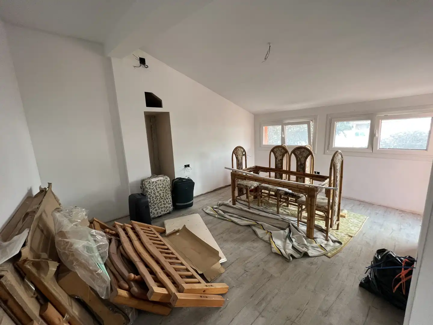 Menjador de Casa o xalet en venda en El Puerto de Santa María amb Aire condicionat, Jardí privat i Parquet