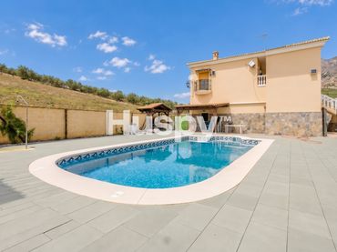Country house with balcony for sale in Carretera Puerto del Barco
