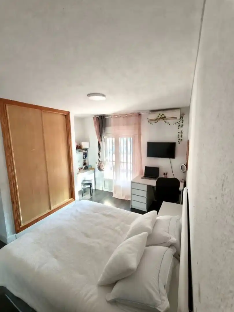 Bedroom of Houses for sale in Cedillo del Condado  with Air Conditioner, Heating and Private garden
