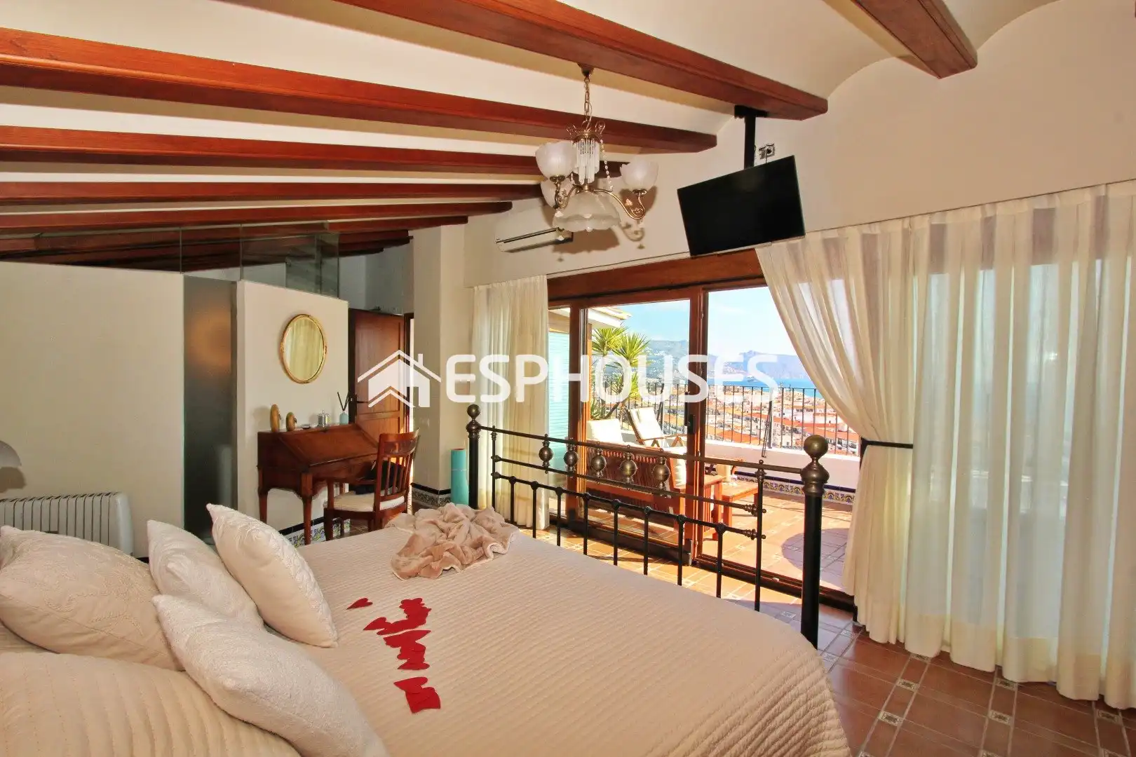 Country homes for sale in Altea ciudad