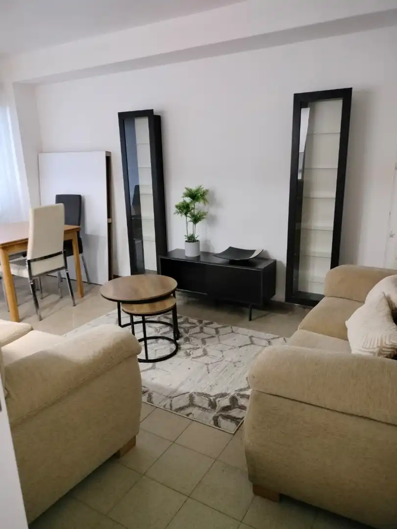 Sala de estar de Piso de alquiler en Zaragoza con Calefacción, Amueblado y Horno