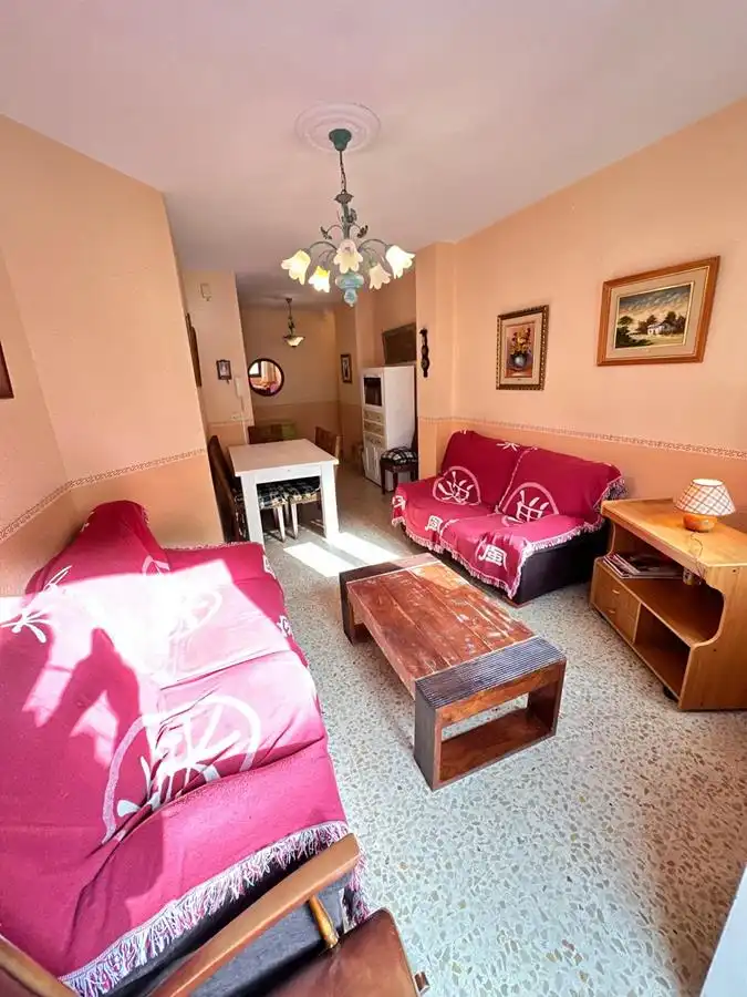 Wohnzimmer von Wohnung zum Verkauf in Almuñécar mit Möbliert, Waschmaschine und Mikrowelle
