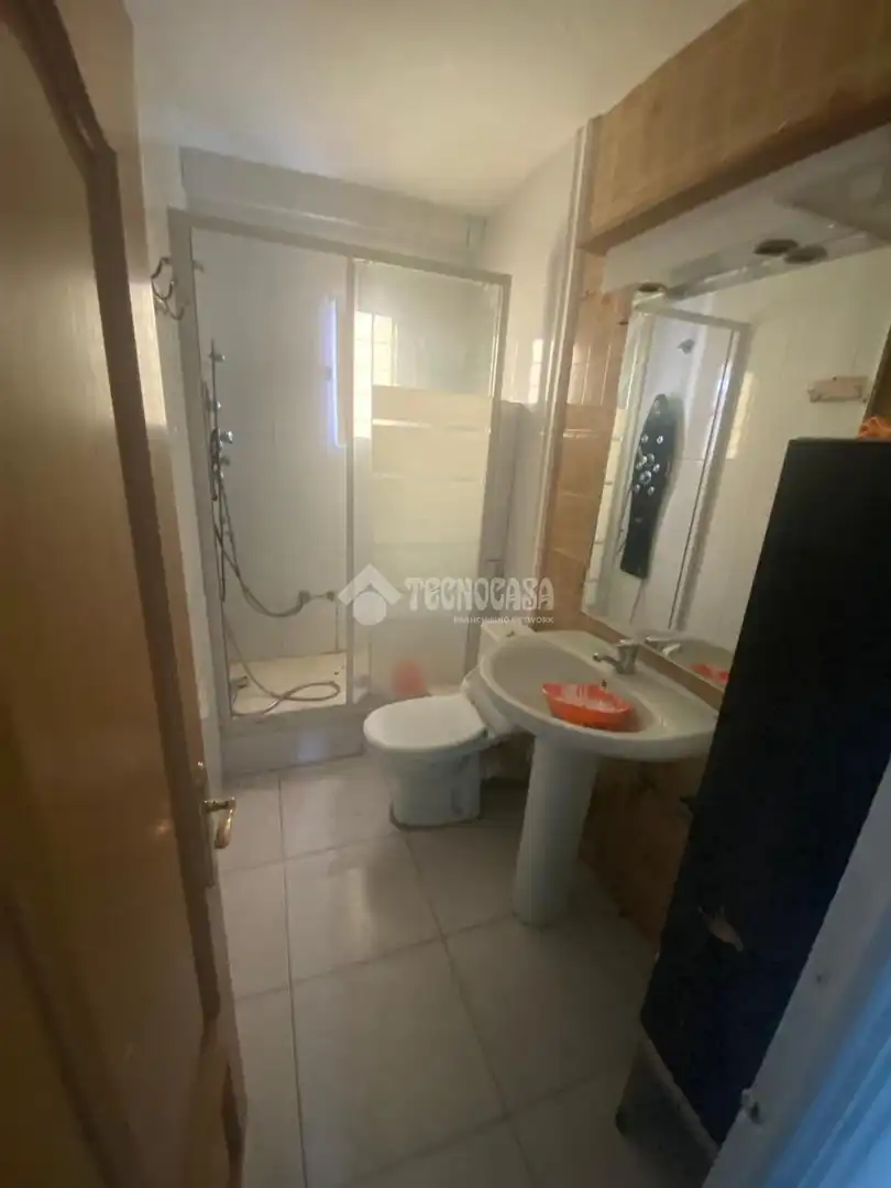 Bany de Pis en venda en Getafe amb Terrassa