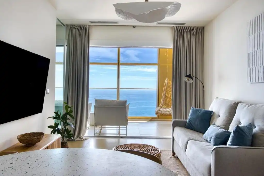 Sala de estar de Piso en venta en Benidorm con Aire acondicionado, Calefacción y Jardín privado