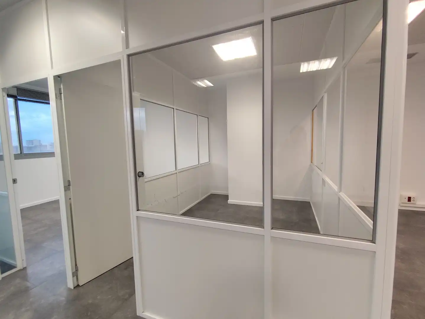 Oficina amb ascensor de lloguer a Avinguda de Cornellà, imagen 5