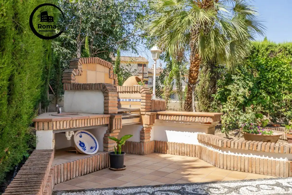 Terrassa de Casa o xalet en venda en La Zubia amb Aire condicionat, Calefacció i Piscina
