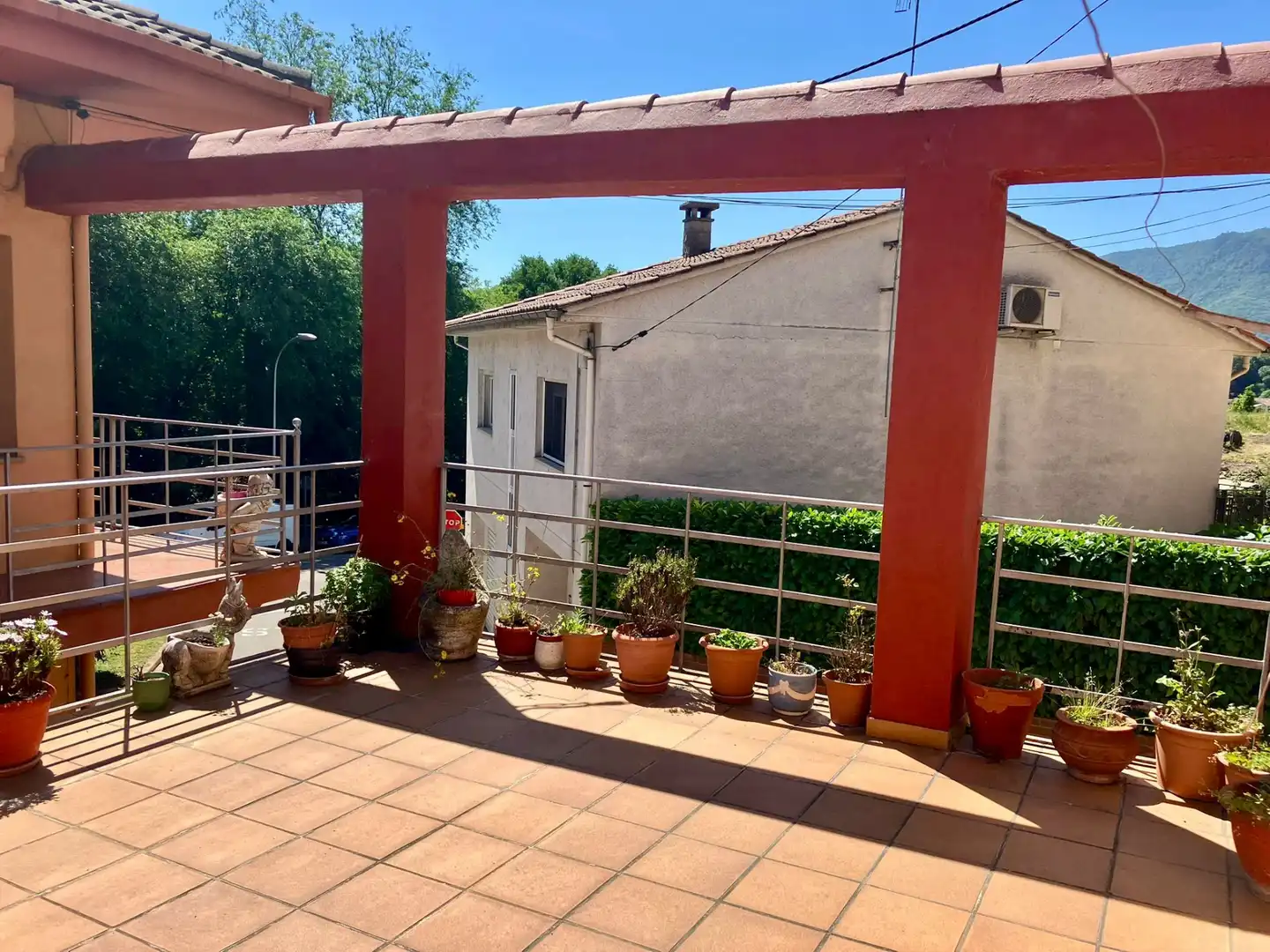 Terrassa de Casa o xalet en venda en Olot amb Calefacció, Terrassa i Balcó