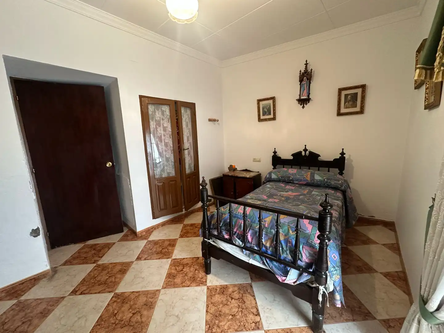 Bedroom of Detached homes for sale in Castro del Río  with Furnished